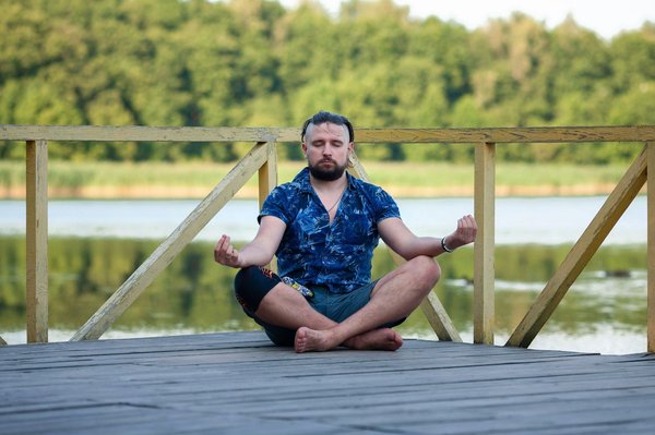 Comment intégrer des moments de pleine conscience dans une journée de travail chargée ?