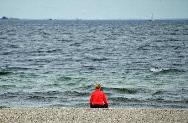 Quelles sont les techniques de méditation pour réduire les pensées intrusives ?